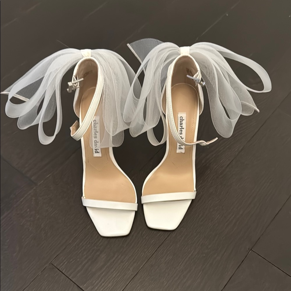 Charles & David White Bow Heels